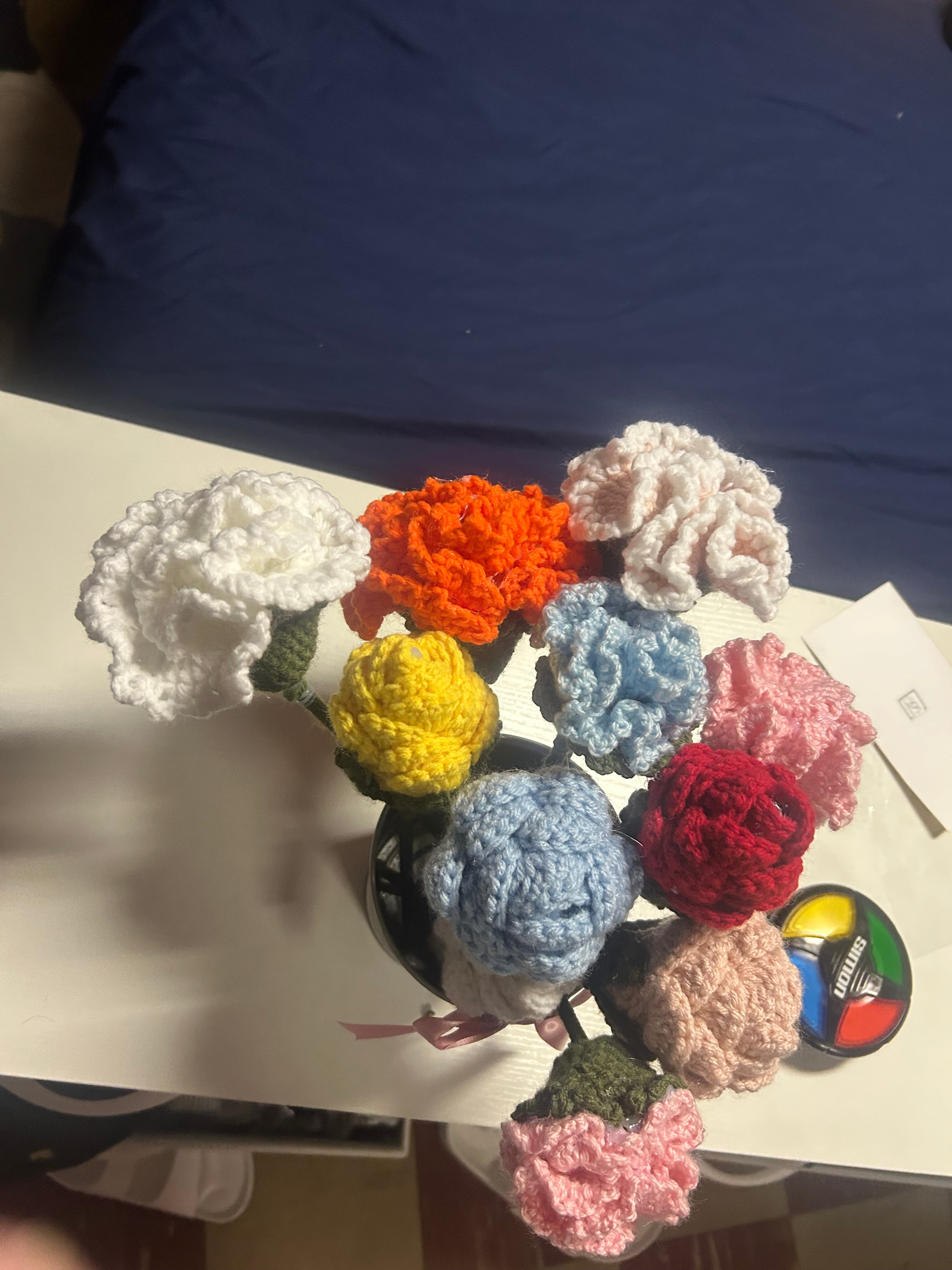 Rose and carnations flower bouquet