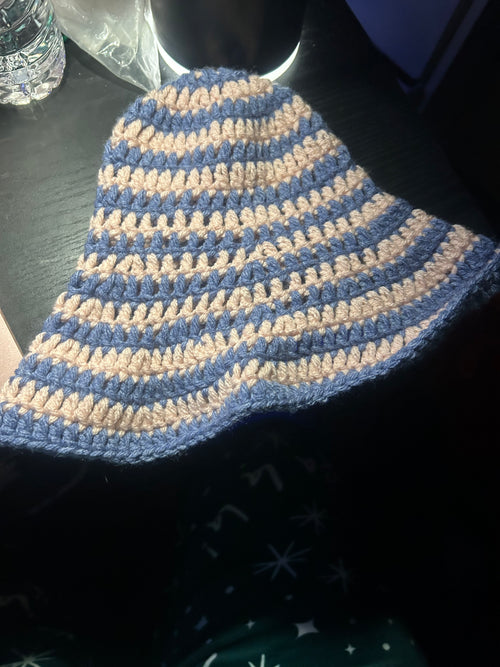 Crochet bucket hat