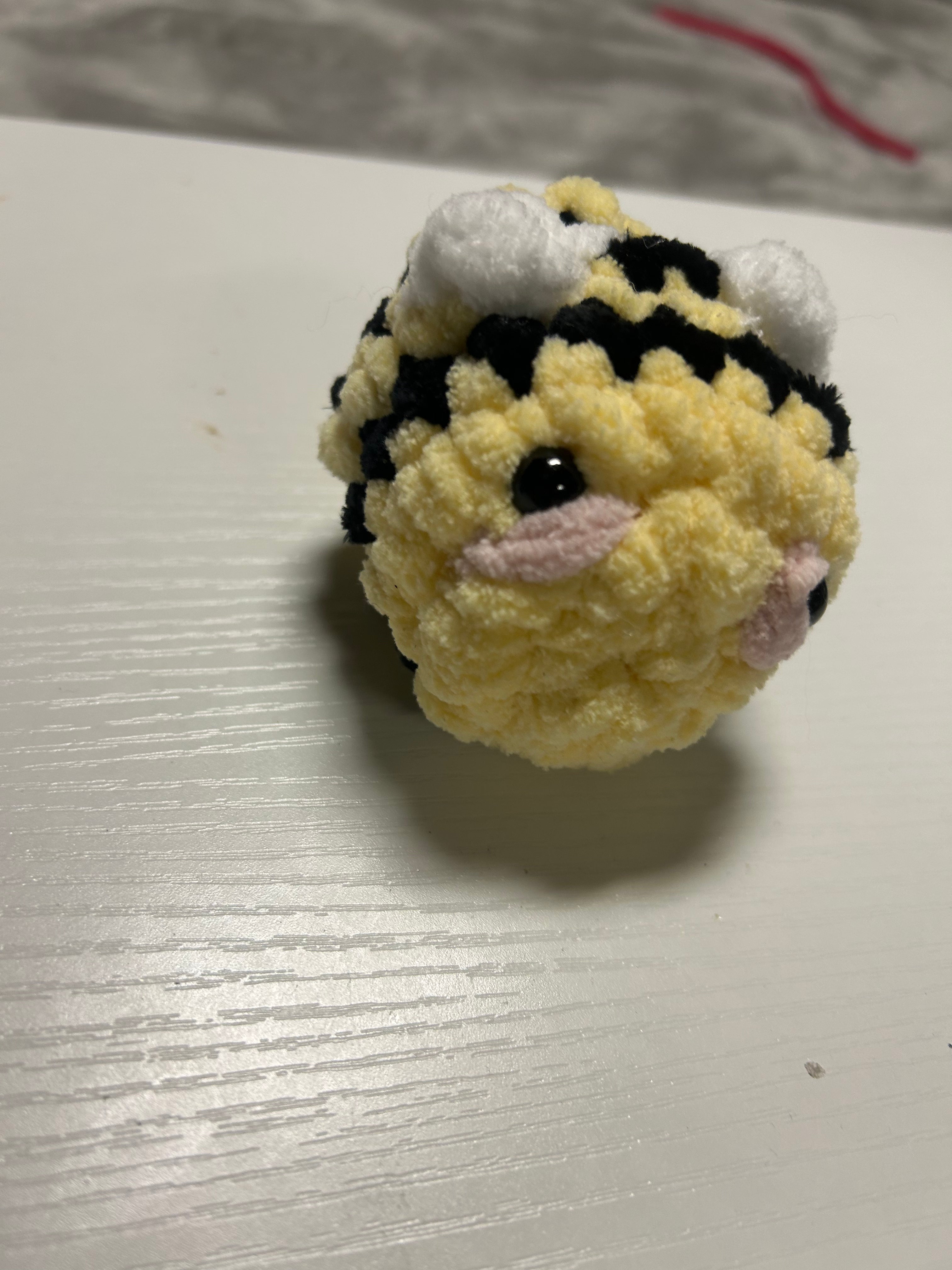 Mini bee